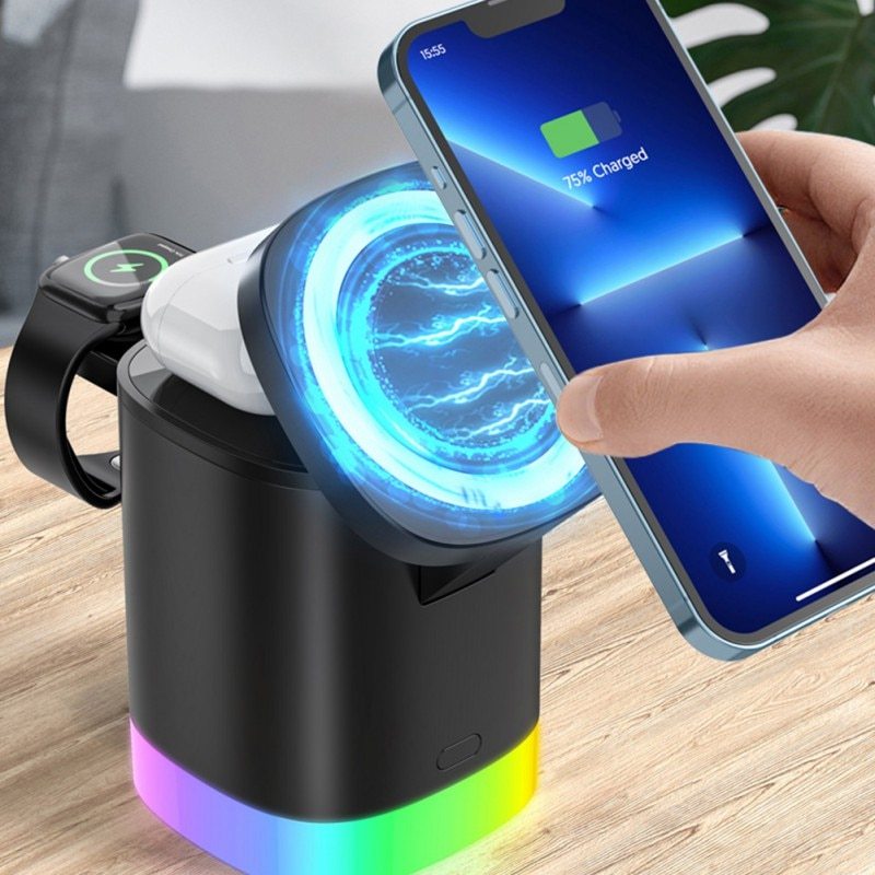 3 In 1 Magnetic Wireless Fast Charger - Tech Solutions